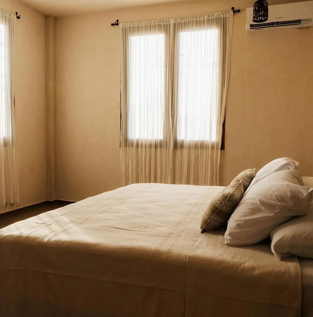 Casa Hotel Izkina 科苏梅尔